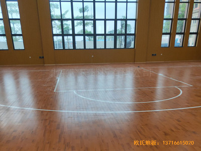 廣東珠海白藤東小學(xué)籃球館體育地板施工案例